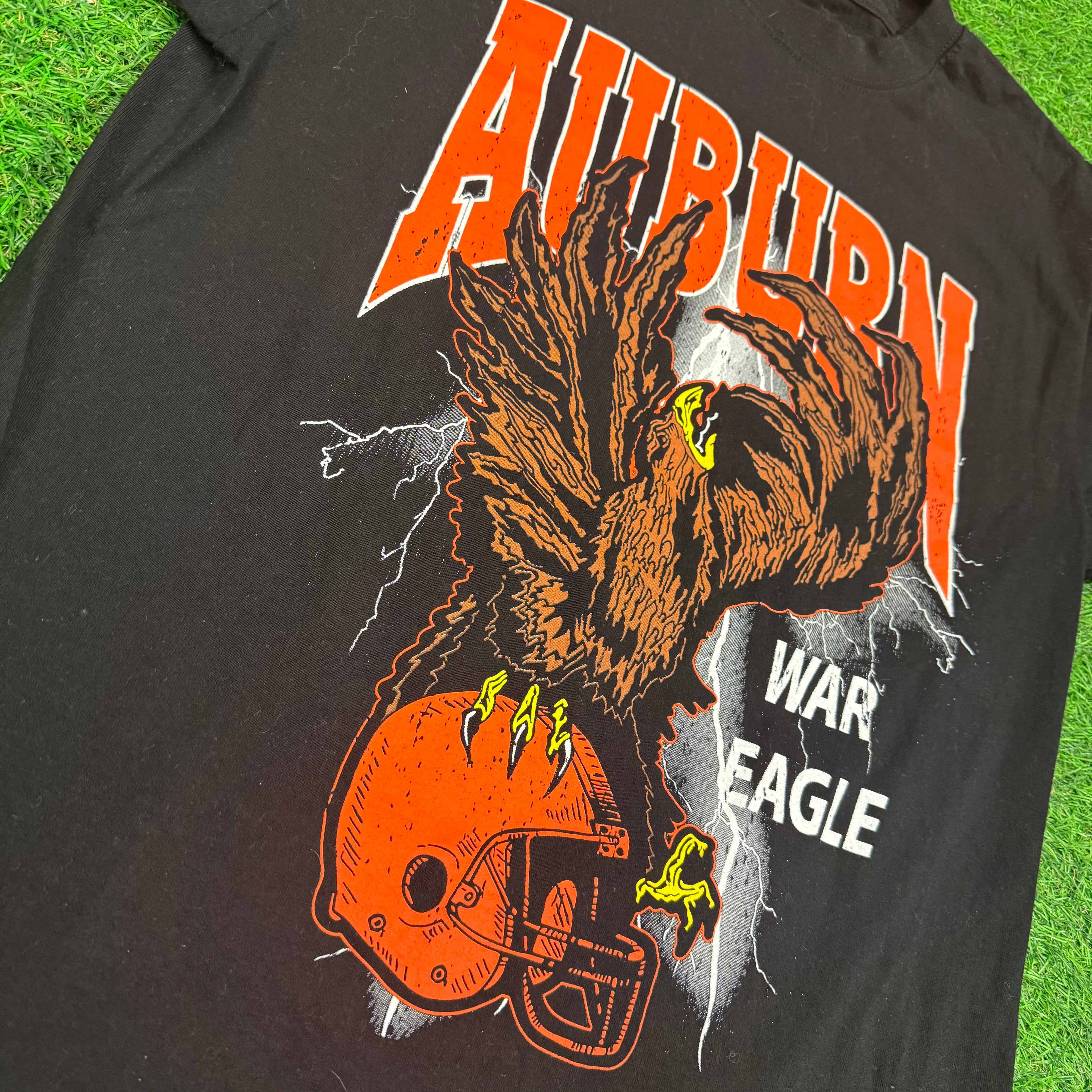 Auburn Graphic Tee - L